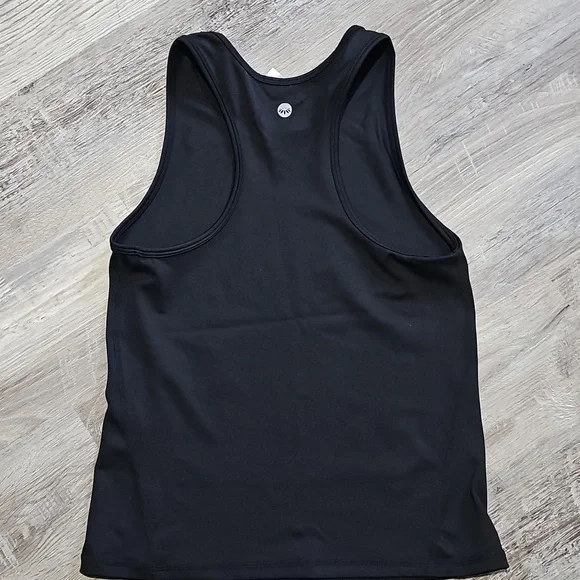 EUC Senita Athletics Black Tank Top - Picture 4 of 5